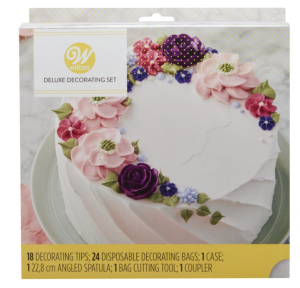 WILTON DELUXE DECORATING SET/46